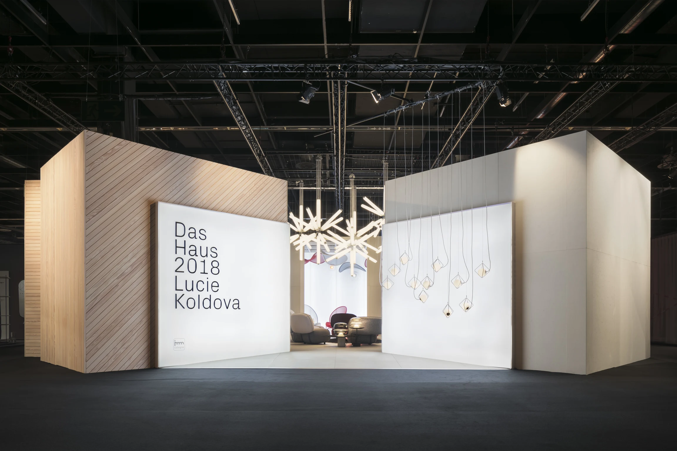 Das_haus_IMM_Cologne_bycnzehs5nfvdcxenxzq_jpeg