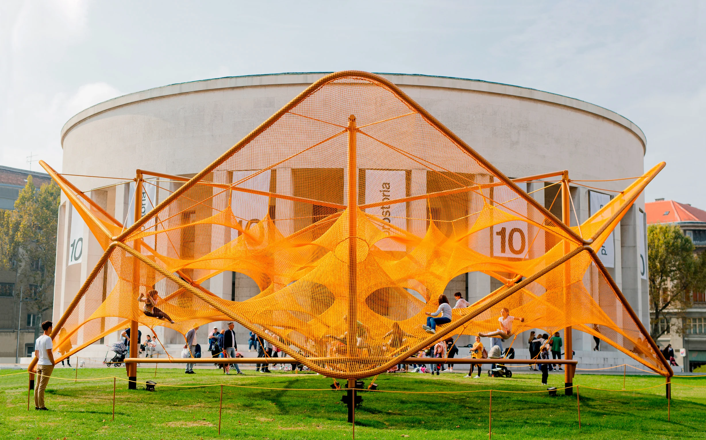 qtbedwi4sk27ucgsyou7_jpg