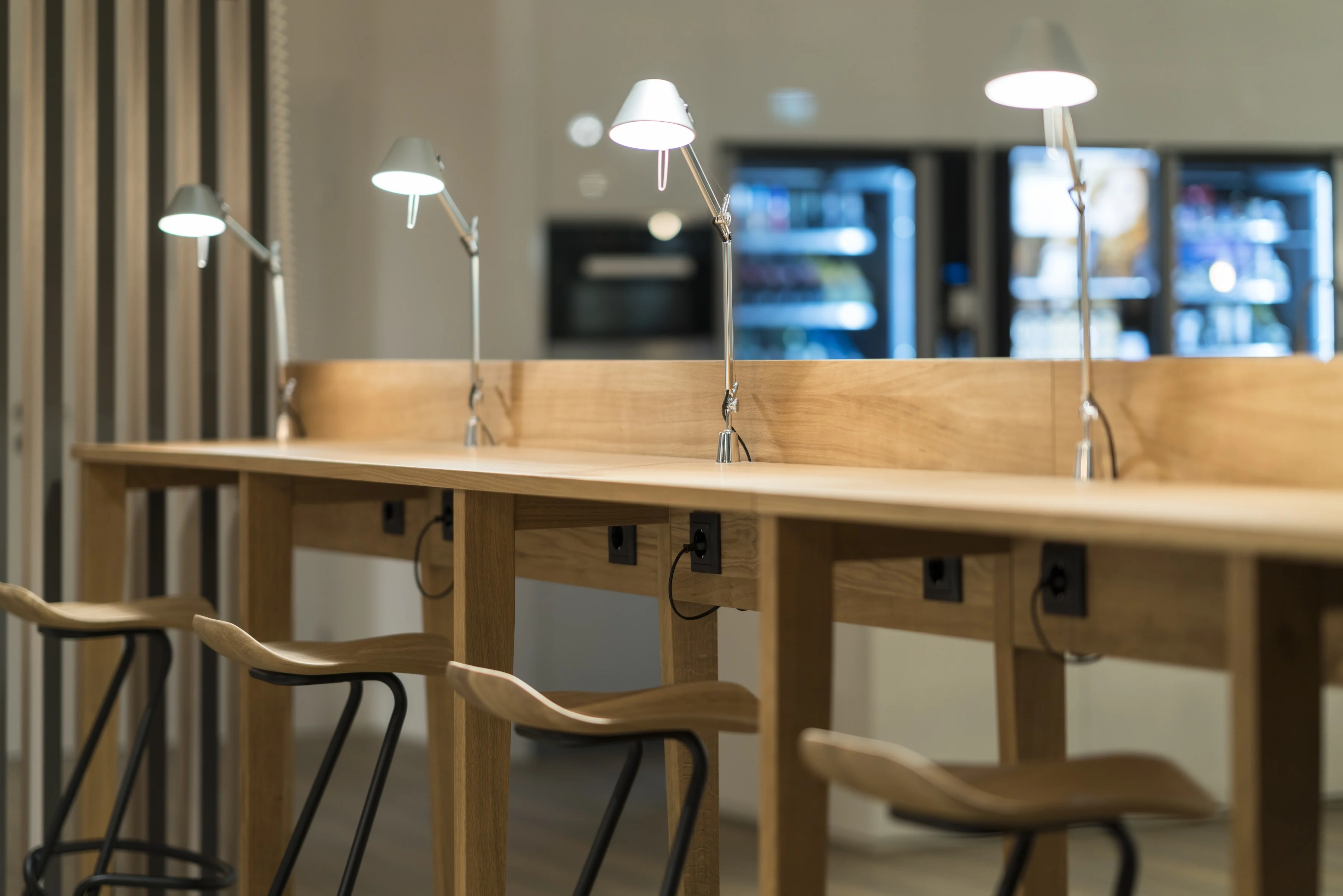 knapp_offices_000_tacb2yh5r3hqvdfrgx5z_resized_jpeg