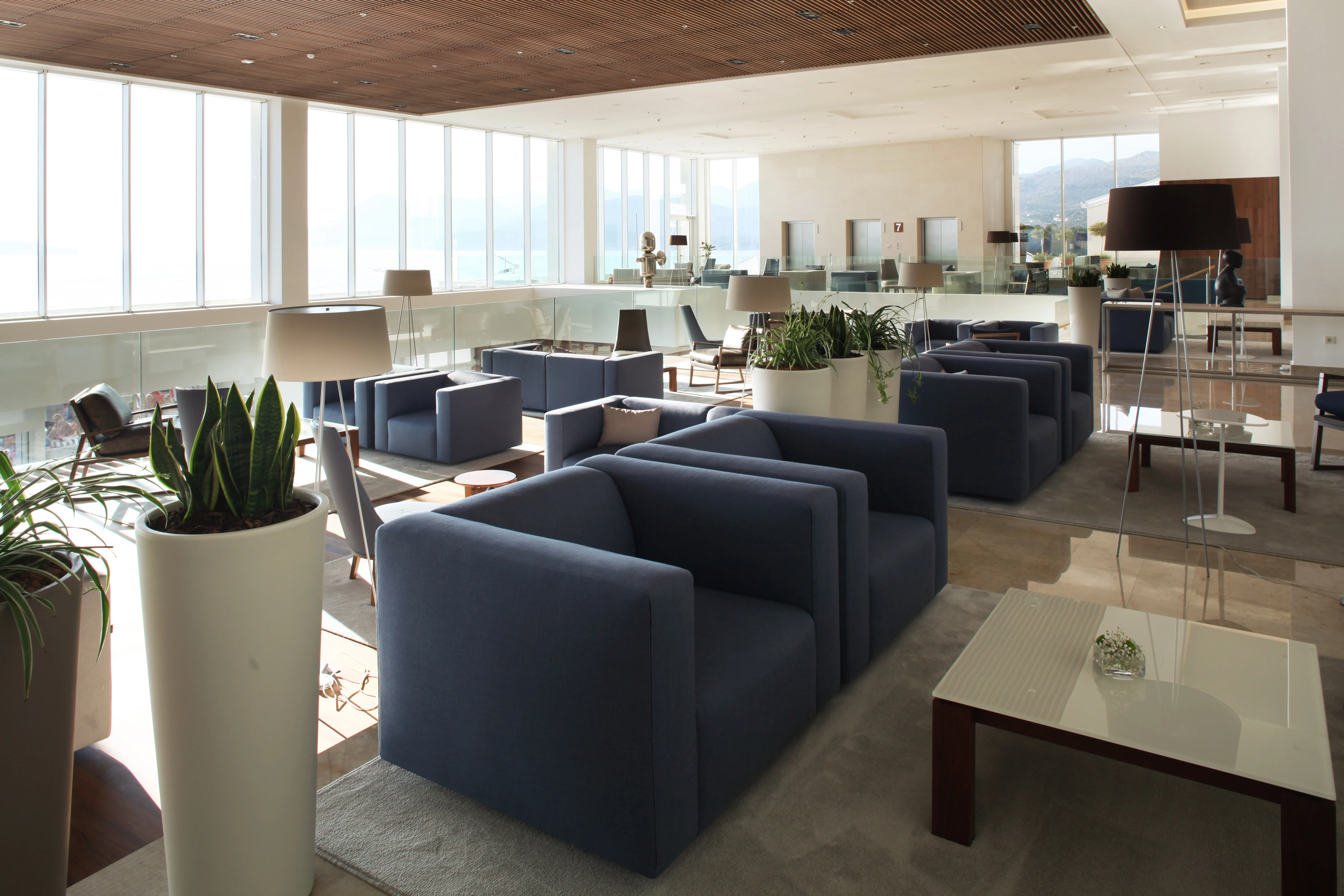 Hotel_President_w10zjs3rvdxxzgq1xnbw_jpeg