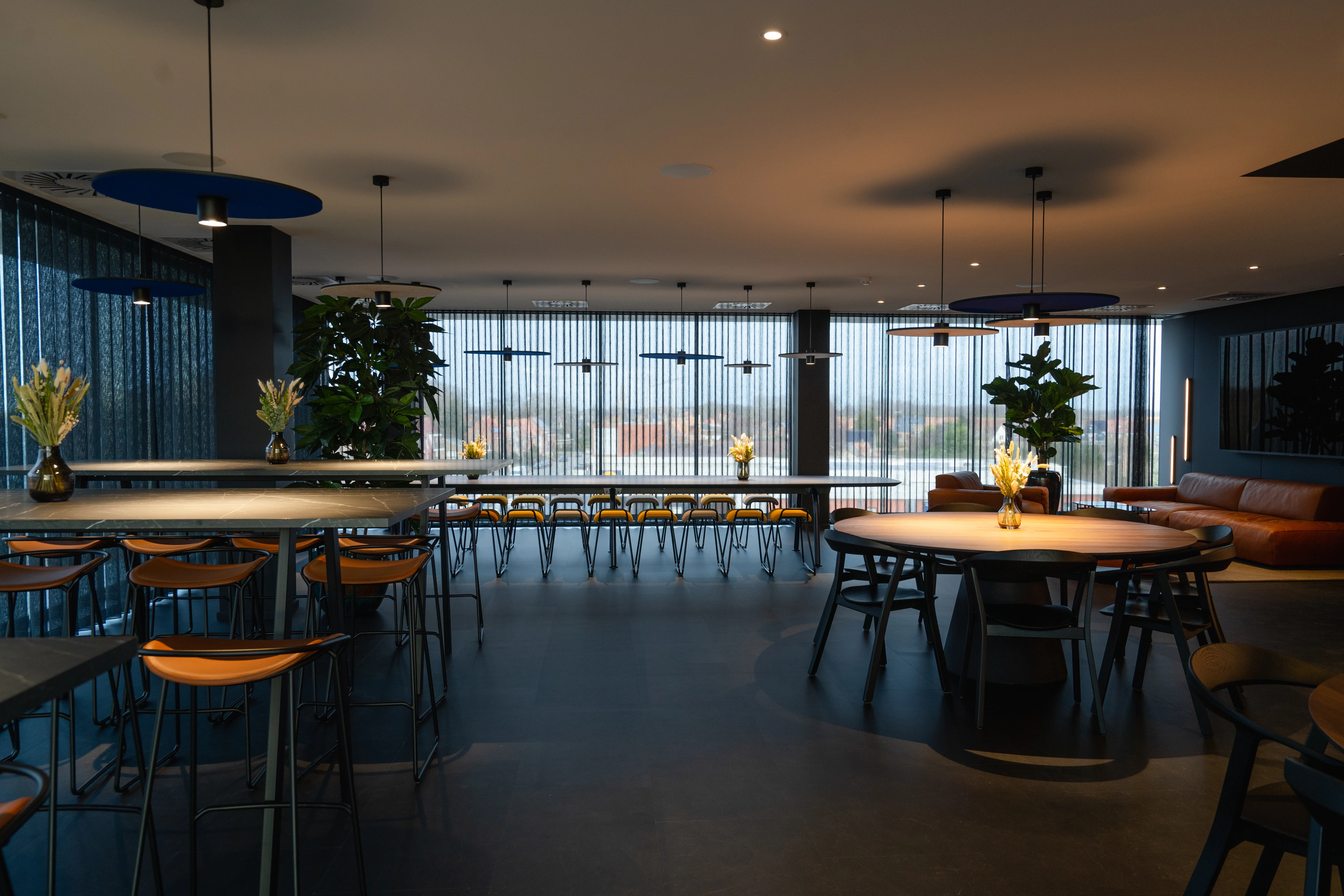 headquarters_pgs_group_000_gcsfvzpqclain1tlyhpg_jpg