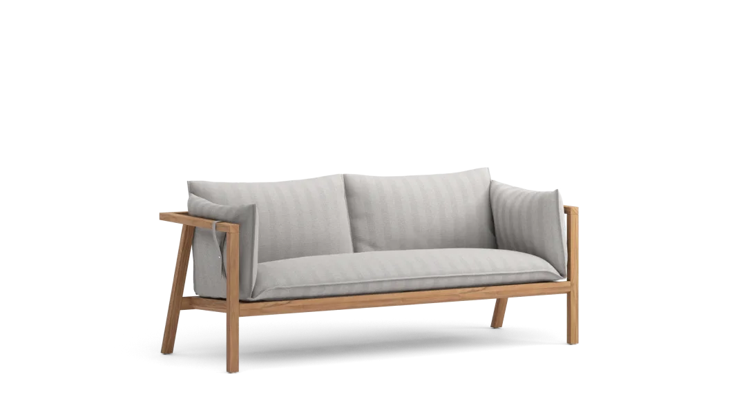 2seater with cushion outdoor