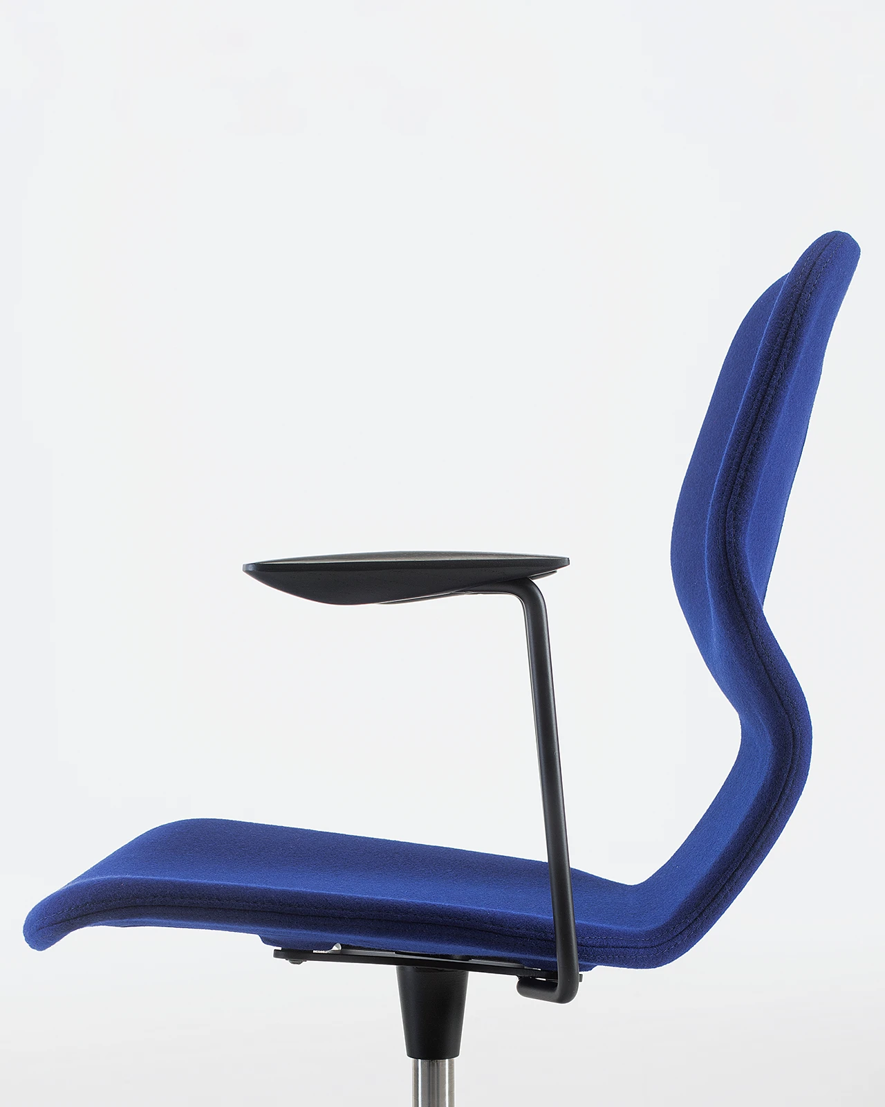 02-3 Oblikant collection gallery_png